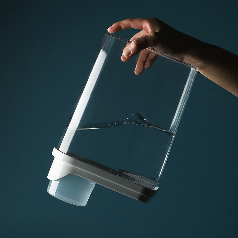 Transparent food moisture-proof plastic in sealed container for whole grains